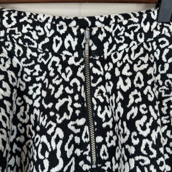 Nicholas Women's Leopard Print A-Line Mini Skirt Black/White Size 0 - Picture 6 of 13